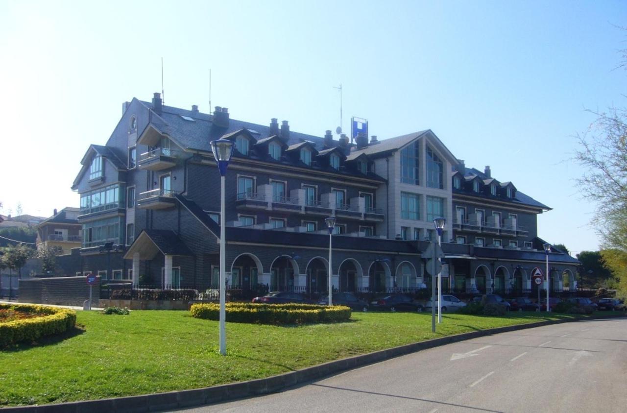 Hotel Milagros Golf Mogro Esterno foto