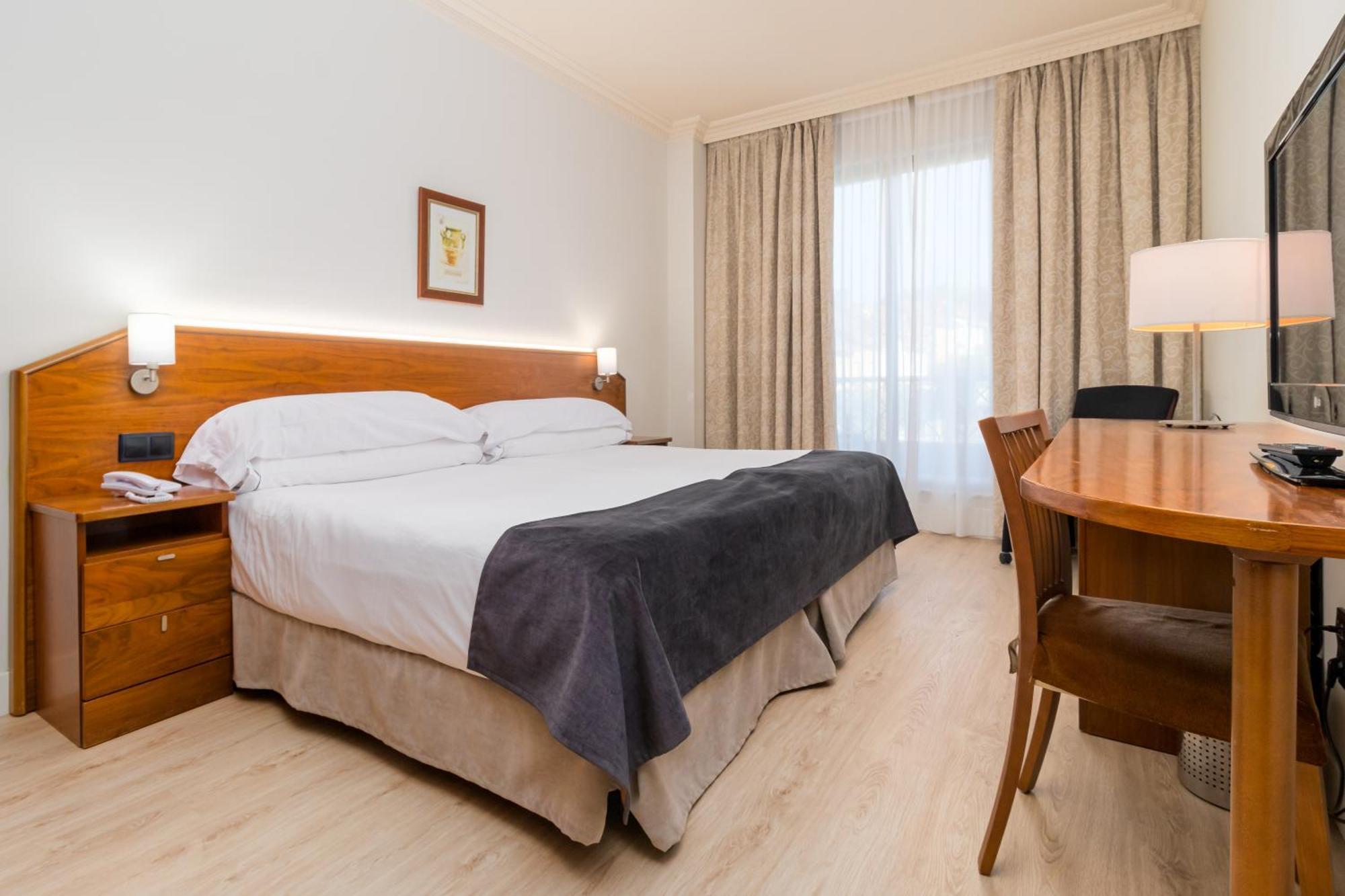 Hotel Milagros Golf Mogro Esterno foto
